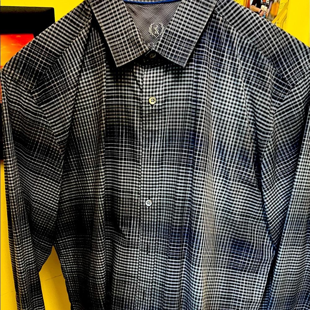 Italian Design Bugatchi Dress Shirt